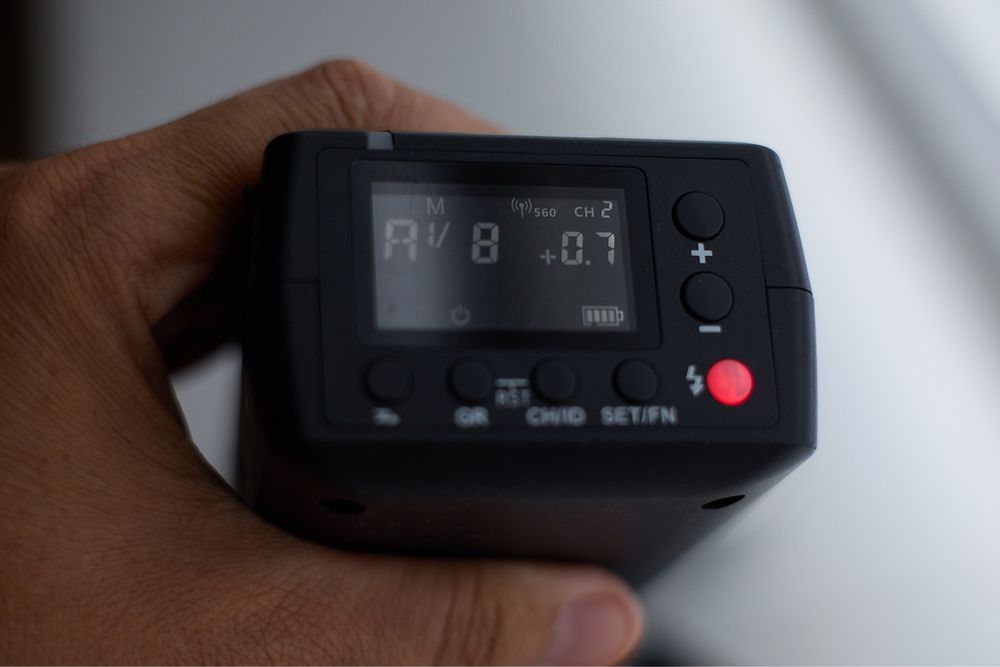 Yongnuo yn200 ttl hss потужний акумуляторний,  спалах200W аналог ad200