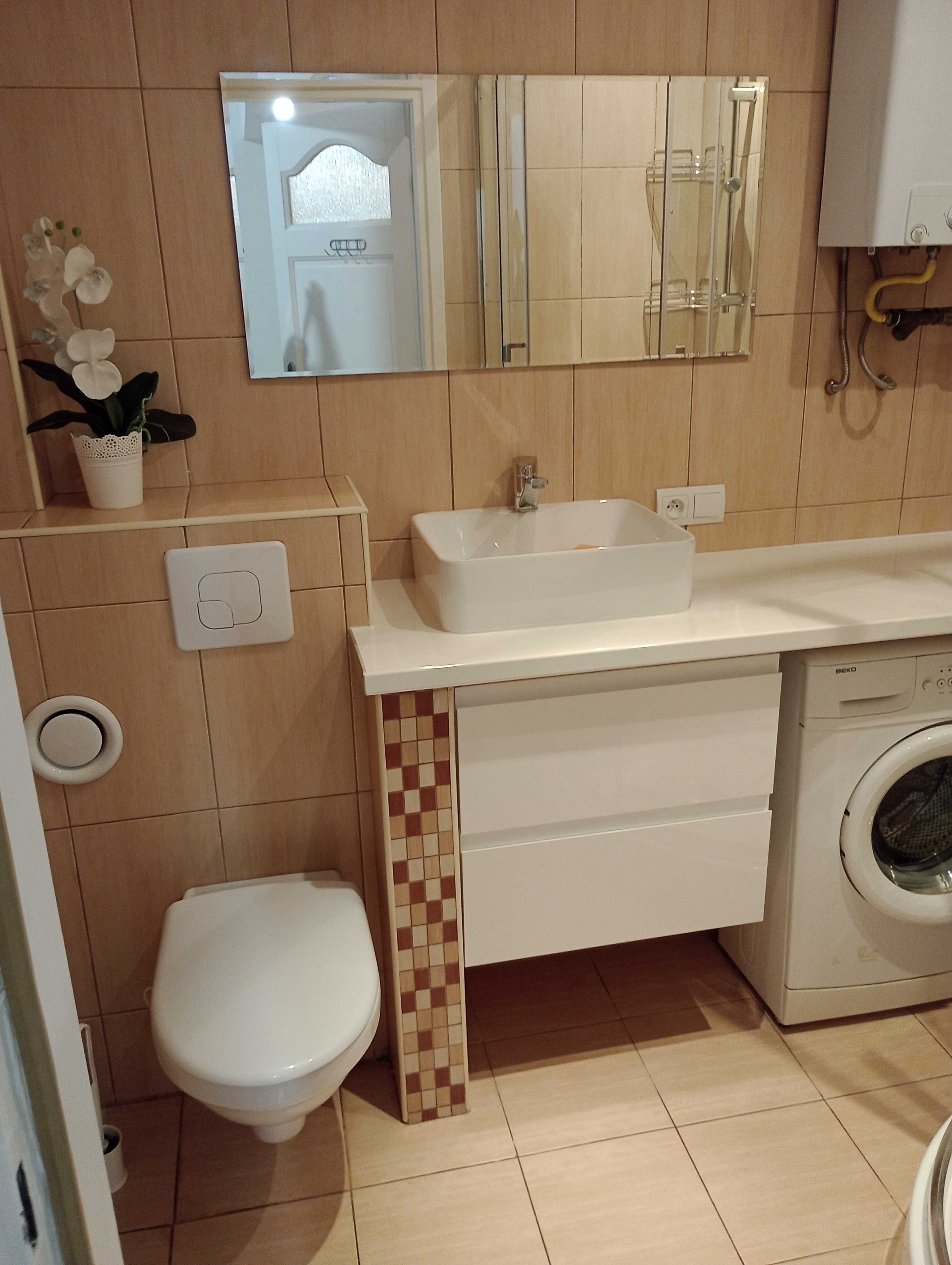 Mieszkanie na wynajem 50m 2pokoje osobna kuchnia, JASNE blisko dworca