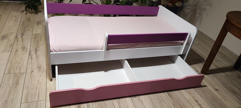 Łóżko dziecięce stan bardzo dobry