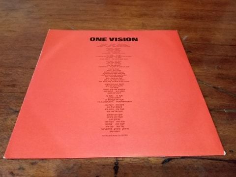 Вініл Qveen - One Vision, Single (раритет, Англія 1985)