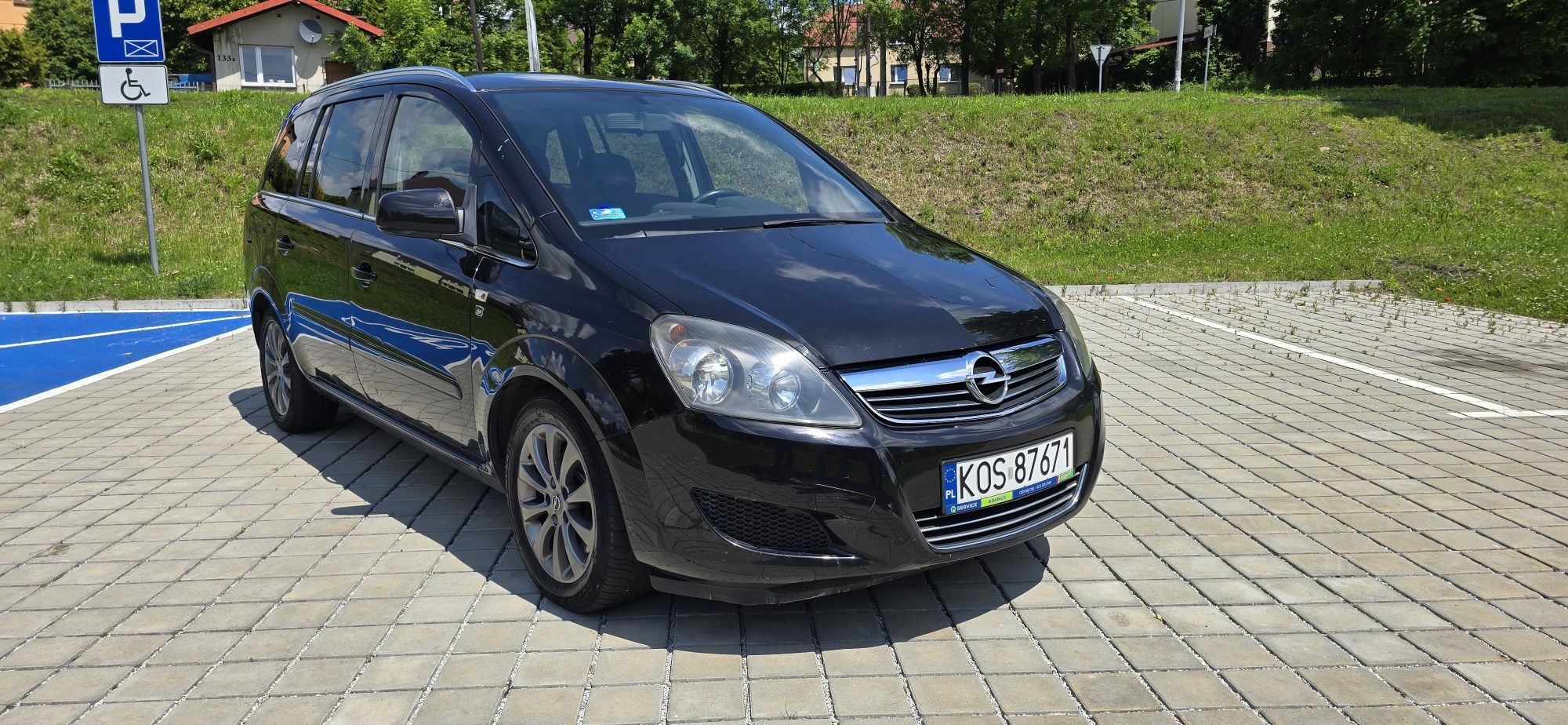 Opel Zafira B Lift 1.7 CDTI EcoFLEX 110ps 2010 rok 6 biegow 7 Osobowy