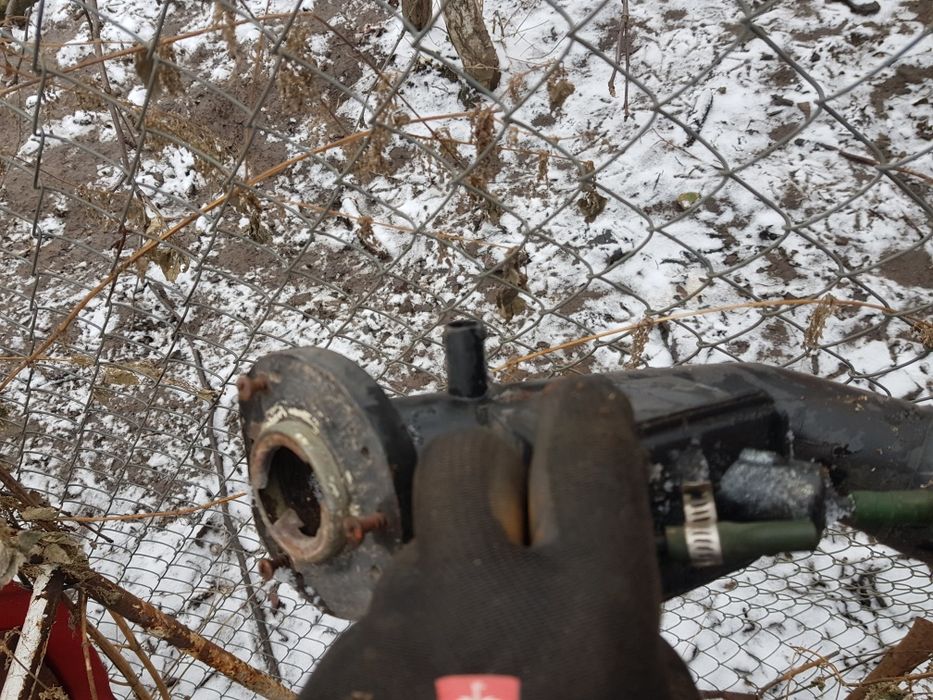 Горловина бака кадет1.6д  універсал