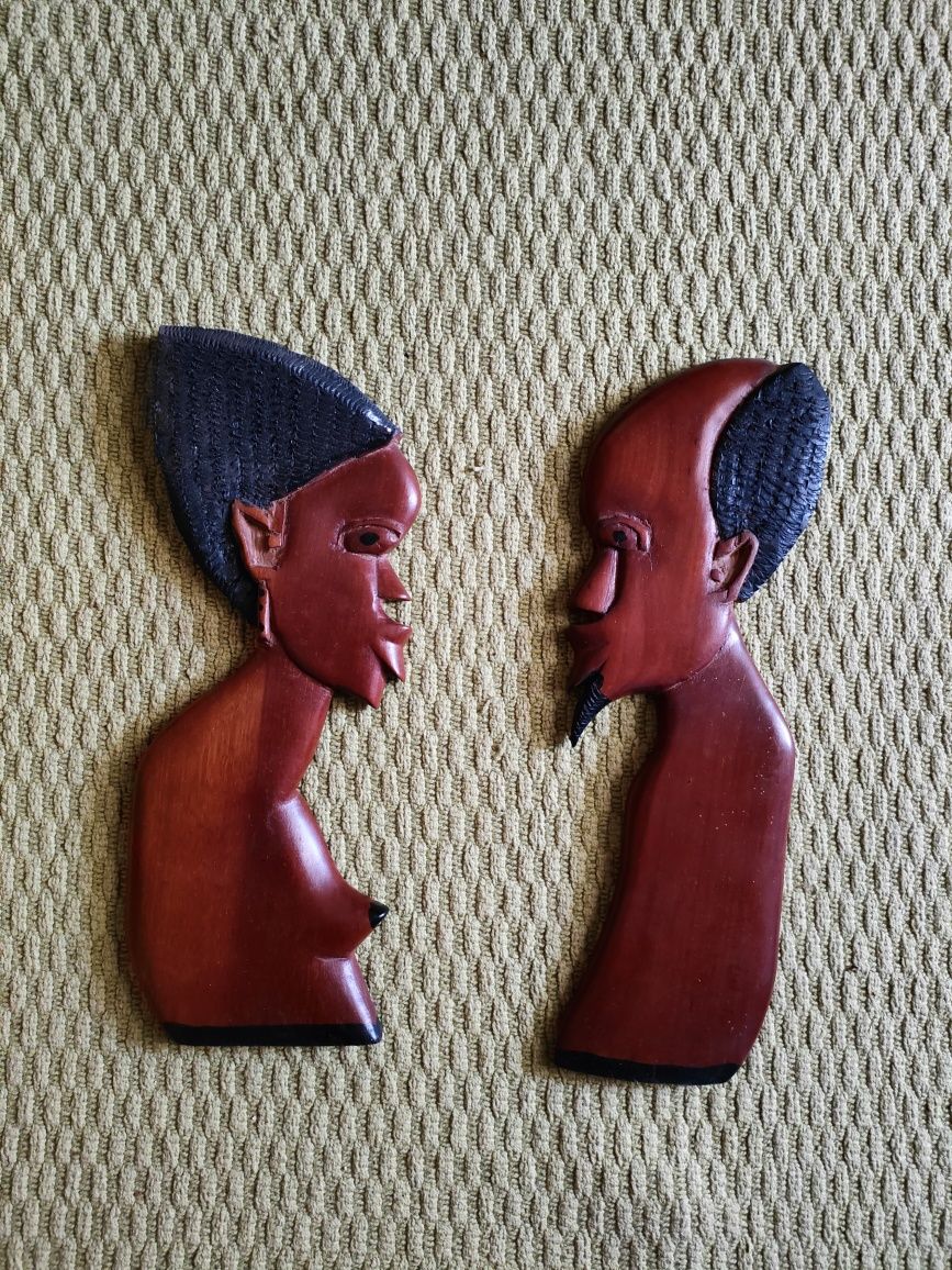Figuras decorativas em madeira vintage