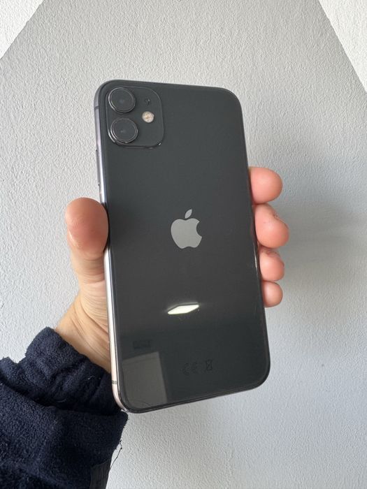 IPhone 11 64 GB гарний стан