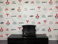 Корпус центрального люверса, Люверс Tesla Model Y 1494159-00-C