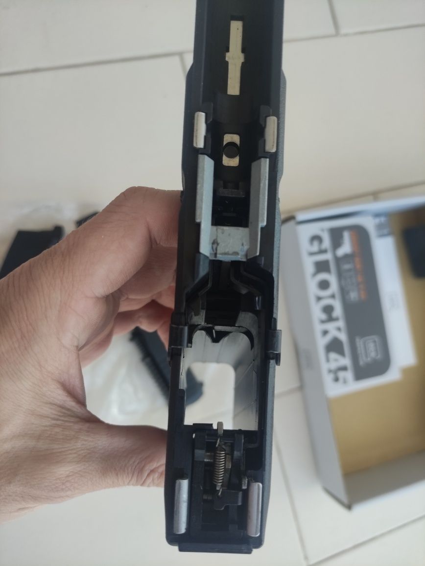 Airsoft umarex Glock 45 mós ghk