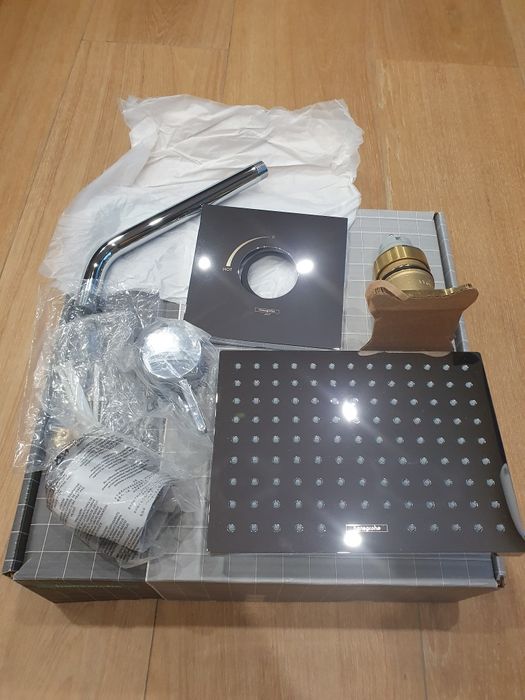 Душова система Hansgrohe Vernis Shape хром