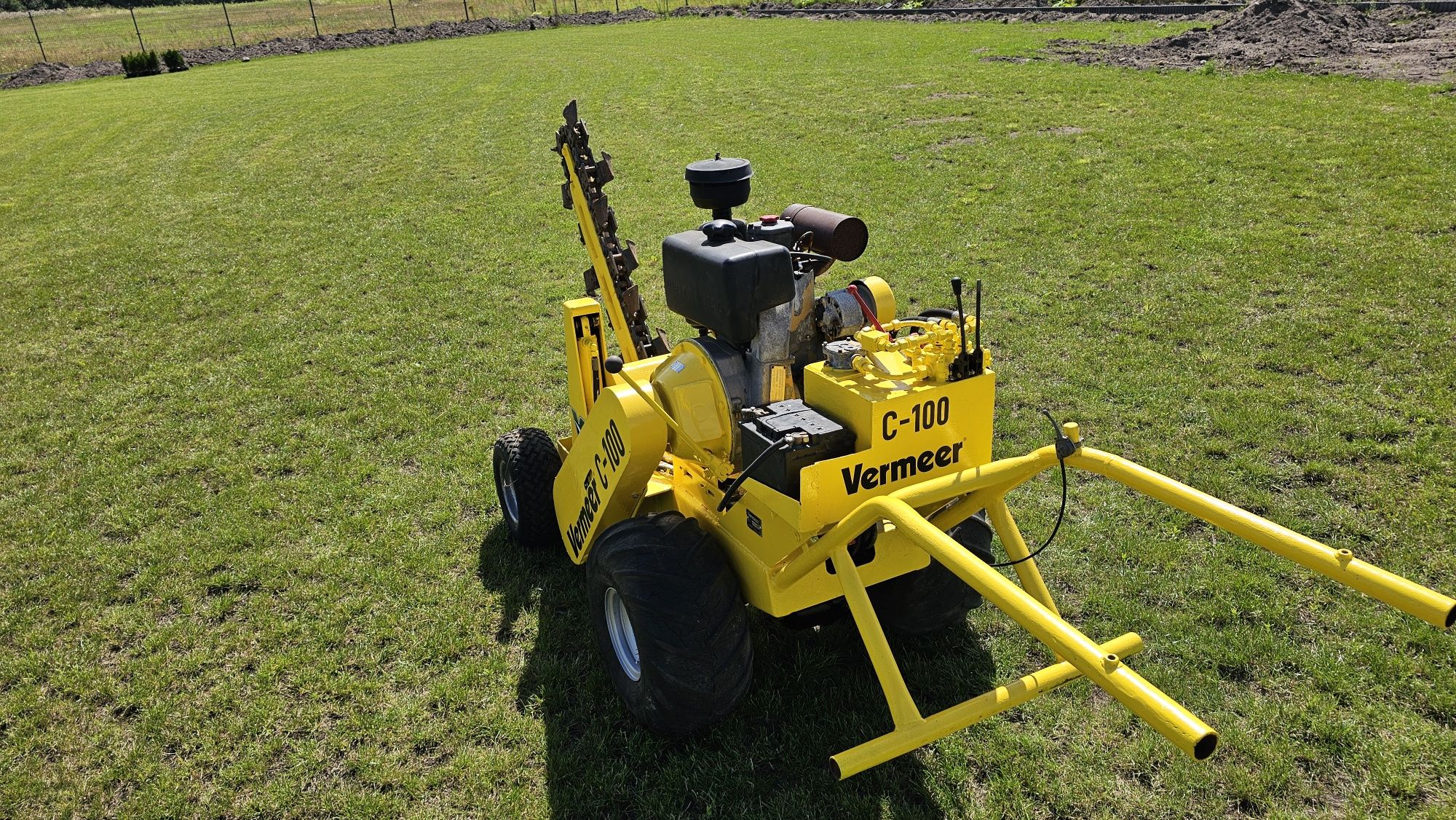 Koparka łańcuchowa vermeer c-100