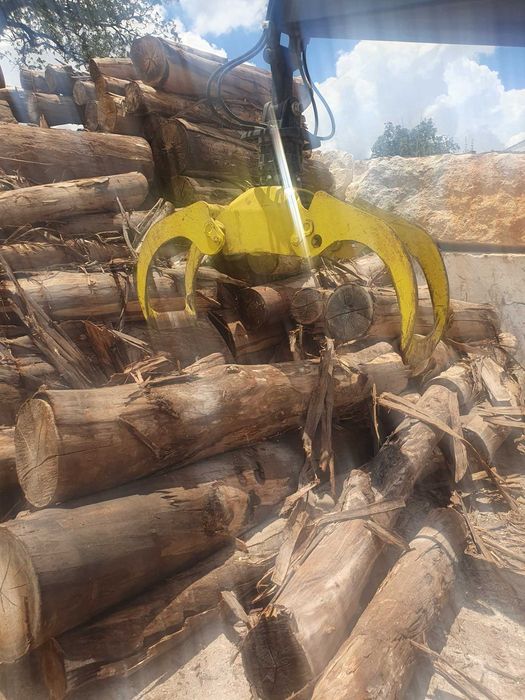 Pinça giratória com engate completo para Maniton.