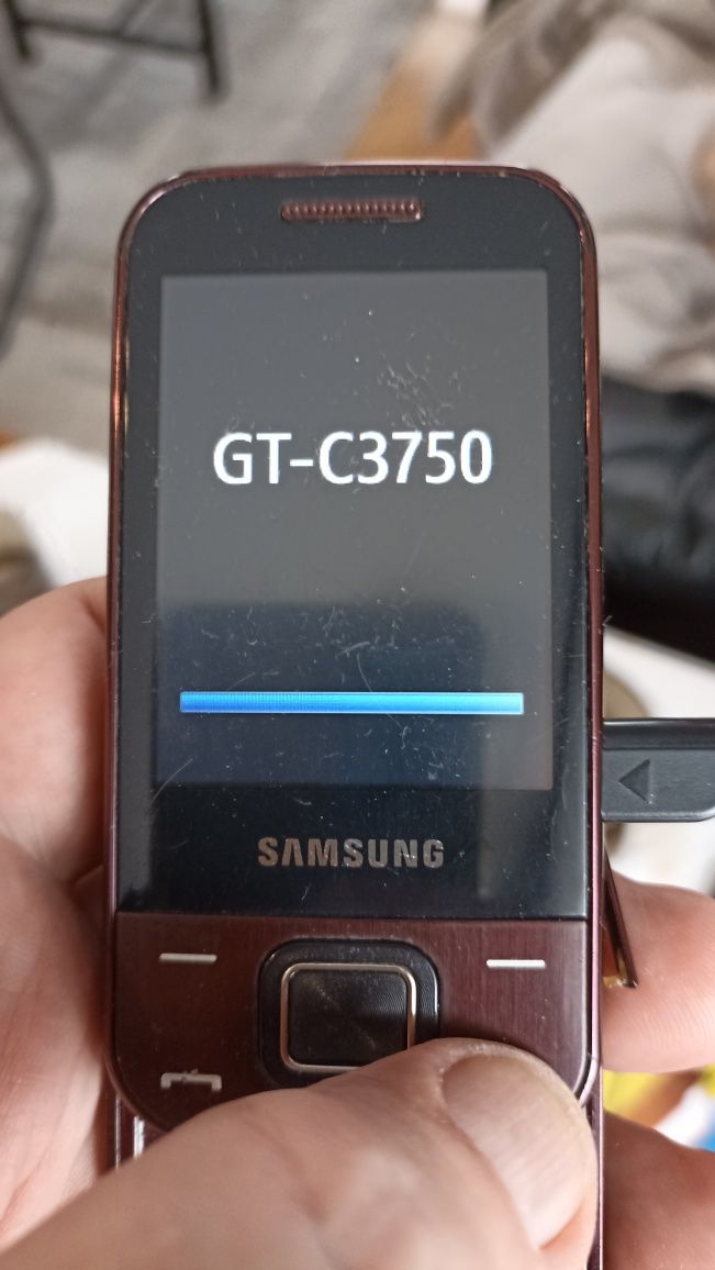 Samsung GT-C3750