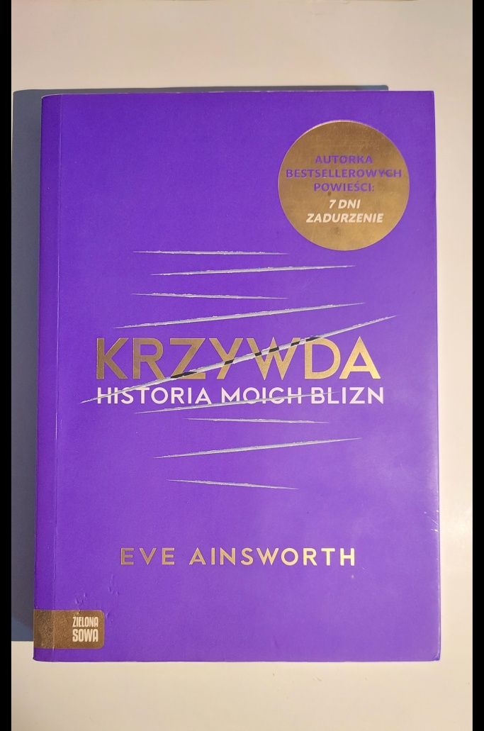 Książka "Krzywda. Historia moich blizn" Eve Ainsworth