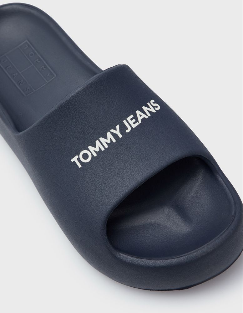 Tommy hilfiger шльопанці