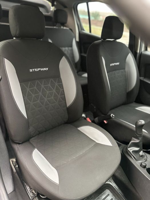 Reno sandero stepway 2013 год 1.5 дизель в очень хорошем состоянии