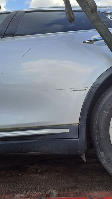 Продам Infiniti fx35, після незначного дтп