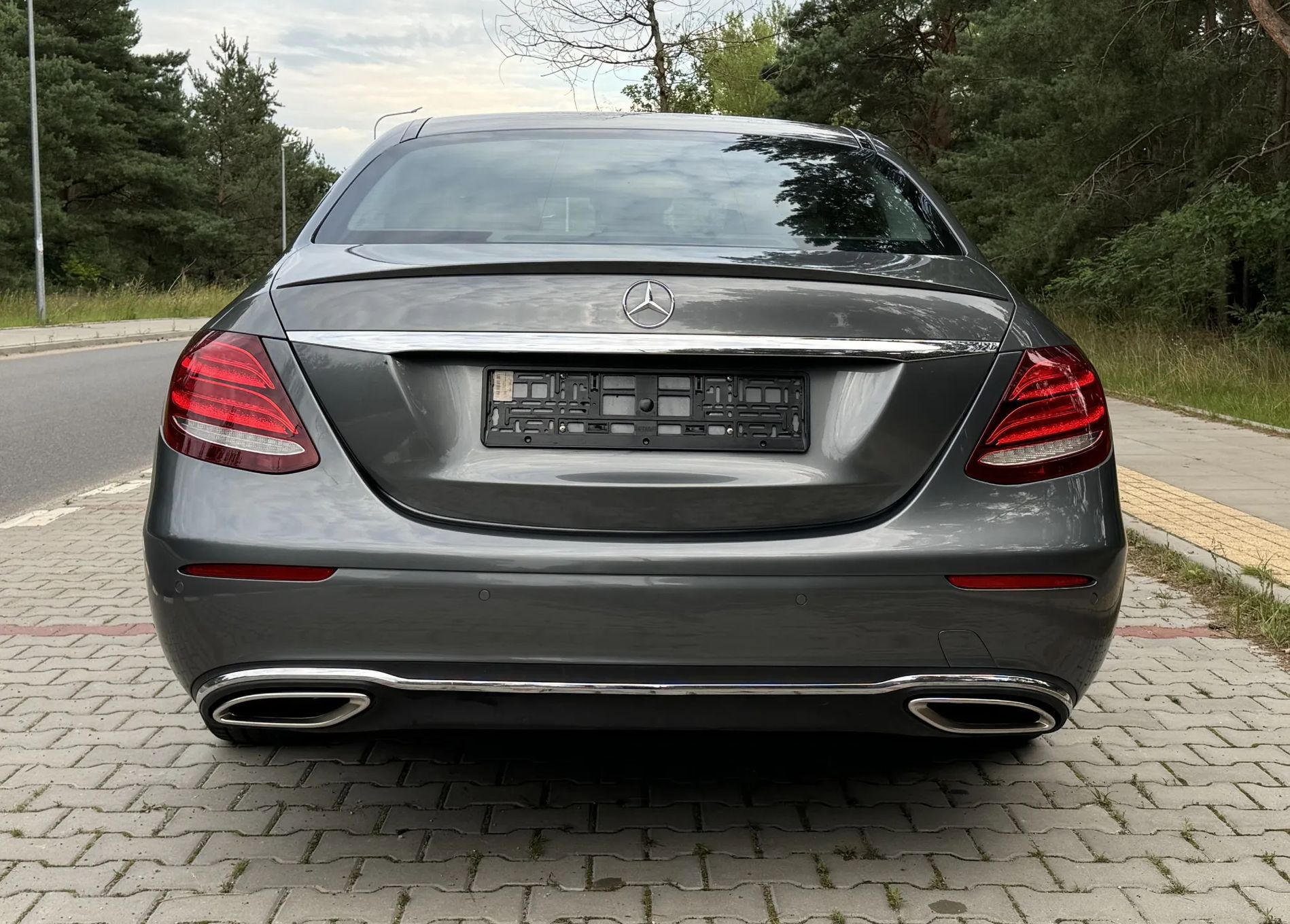 Mercedes-Benz Klasa E Benzyna Automat Virtual Ambiente Navi Full Led Pdc Kamery Blis Head Up