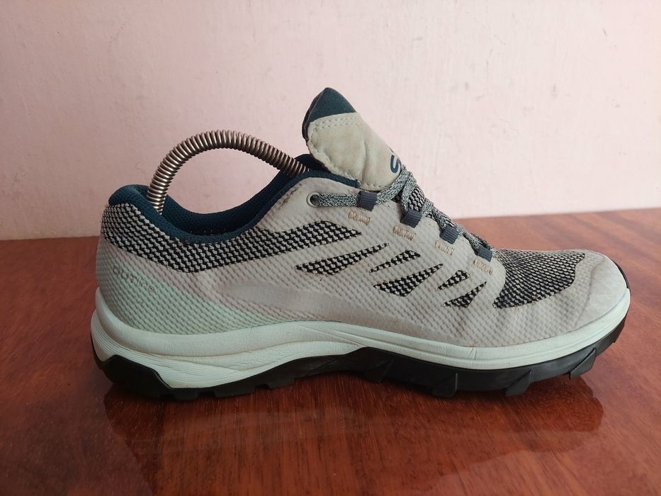 Кроссовки трекінгові salomon Outline Gore-Tex оригінал 

Розмір по бір