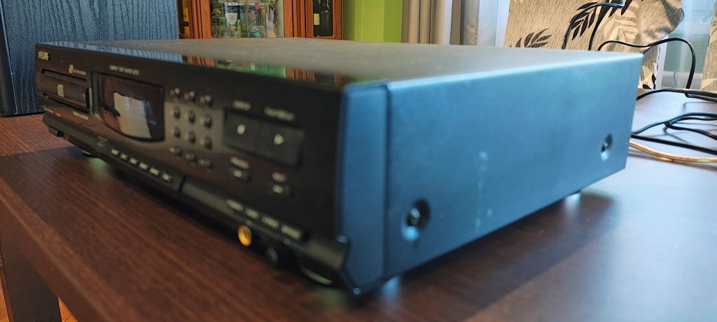Odtwarzacz CD Philips CD751