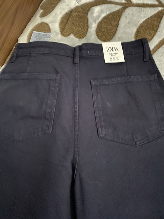 Calças zara 38 azul e bege