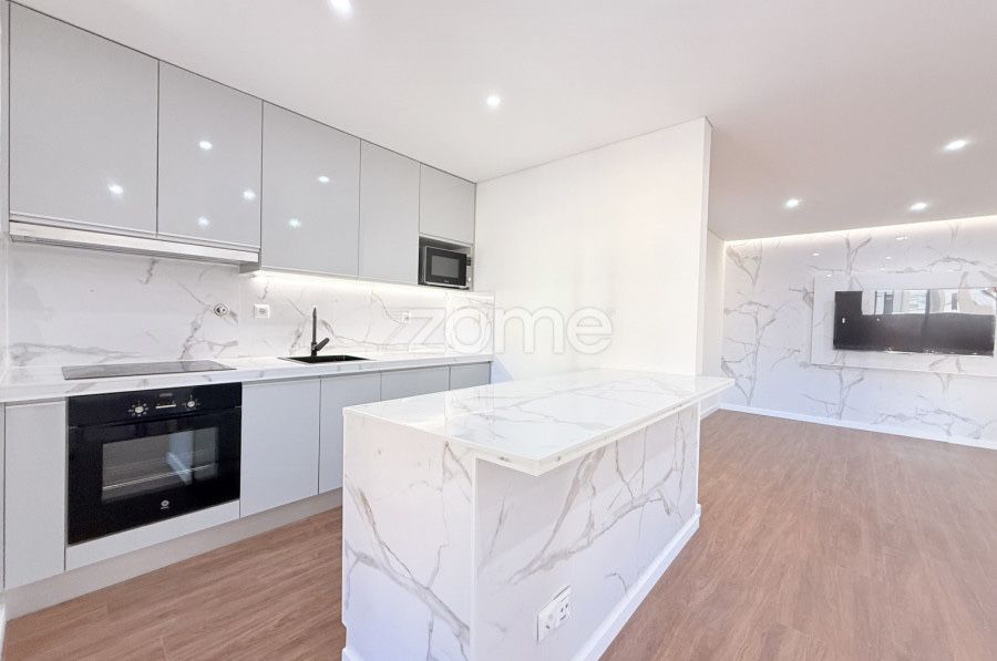 Apartamento T3 - Remodelado, V.N.Famalicão