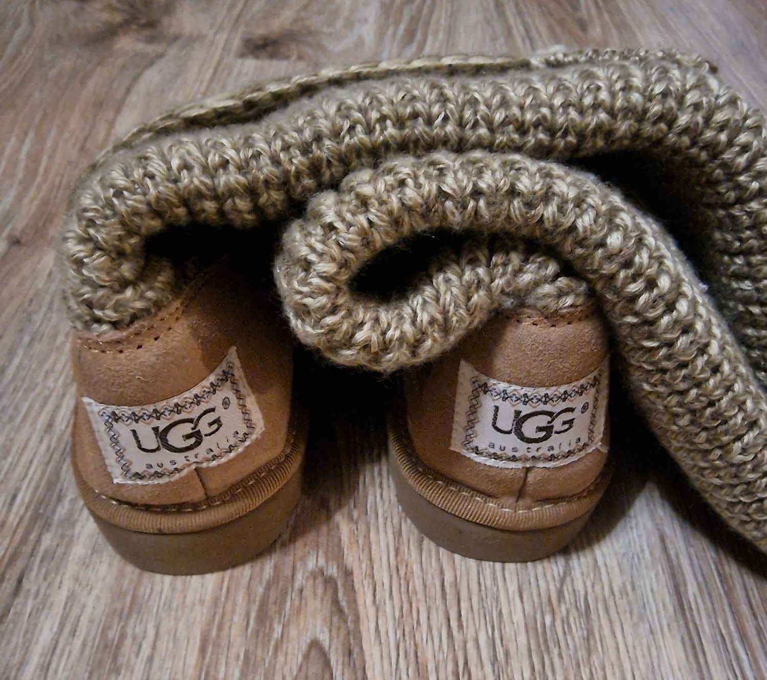 Śniegowce buty UGG nowe rozm. 36 23cm