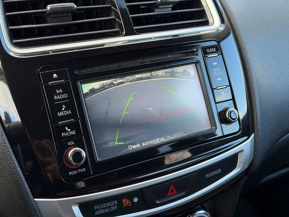 Avtoreal Mitsubishi Outlander Sport
2017