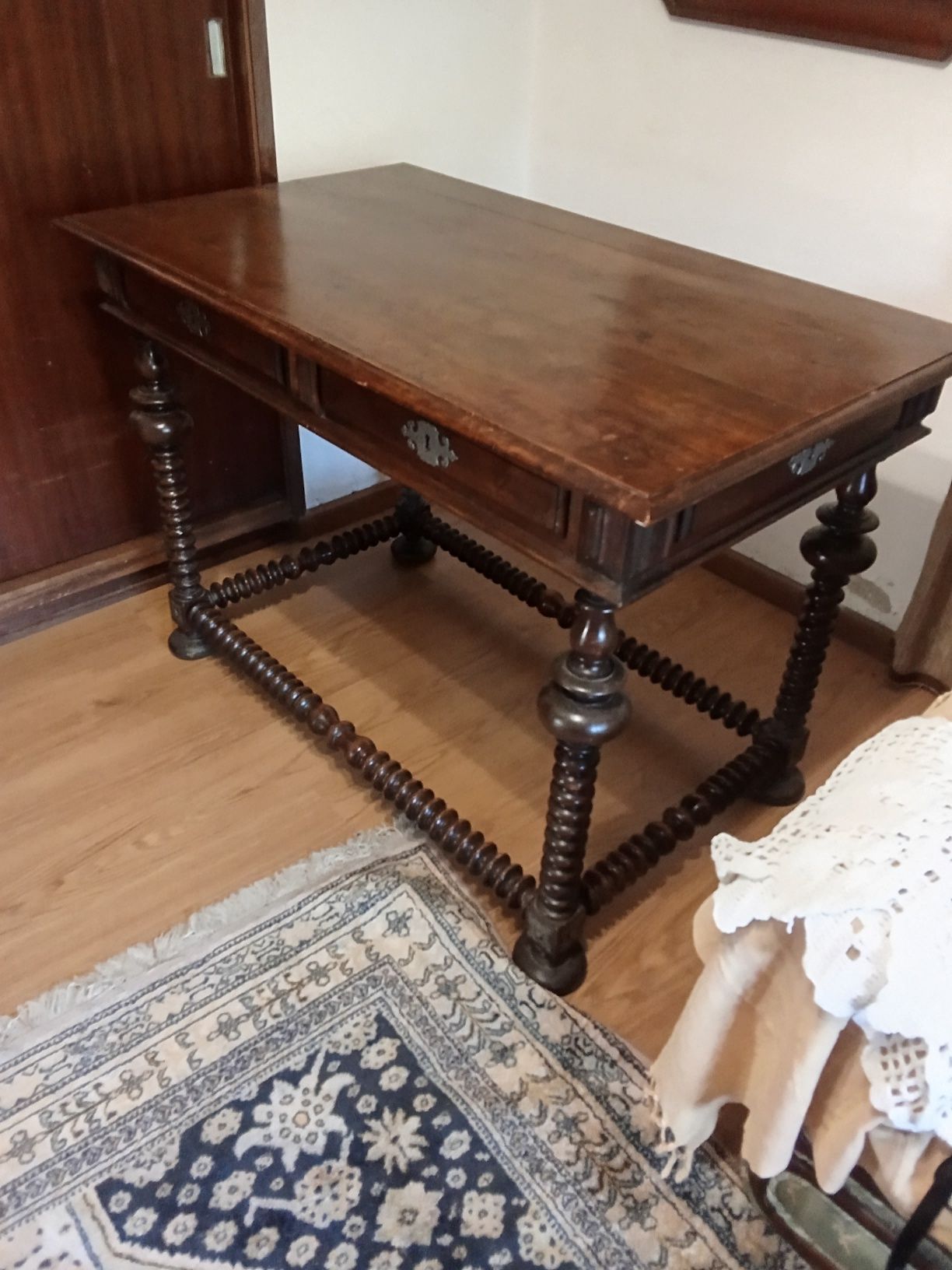 Mesa de antiguidade
