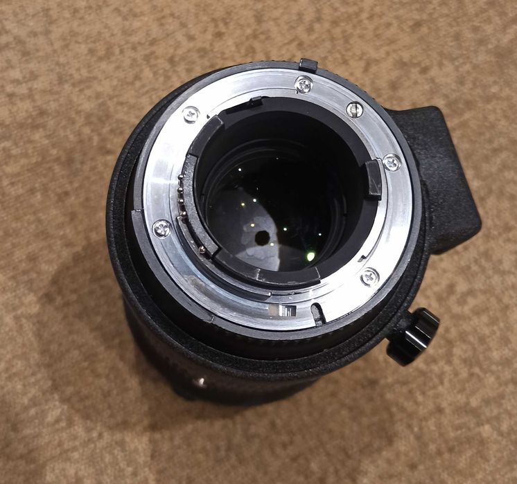 Объектив Nikon ED AF Nikkor 80-200mm 1:2.8D MKIII