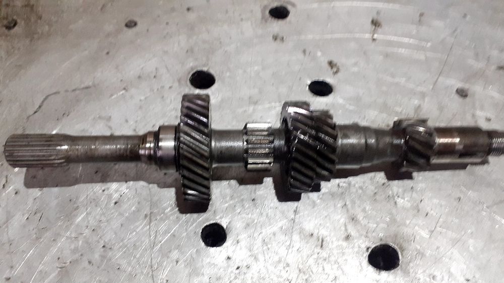 Картер КПП СЕНС. шестерни,муфты. ремонт КПП СЕНС. Таврия.