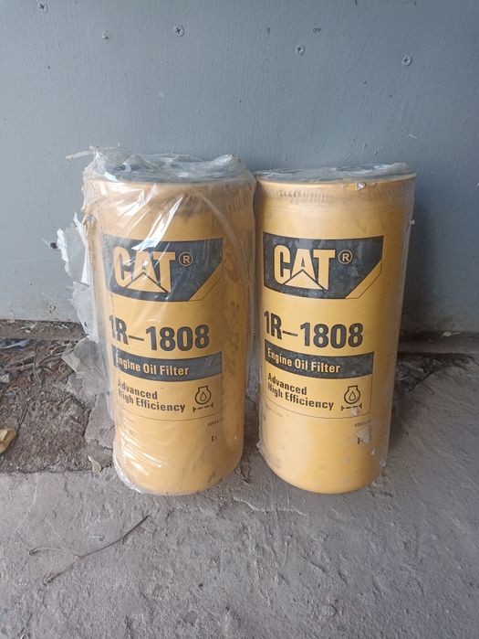 Продам оригинальный масляный фильтр CAT 1R-1808