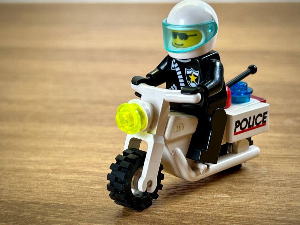LEGO 6898 LEGO 6625 Town - Miejska Policja (Speed Trackers, rok 1996)