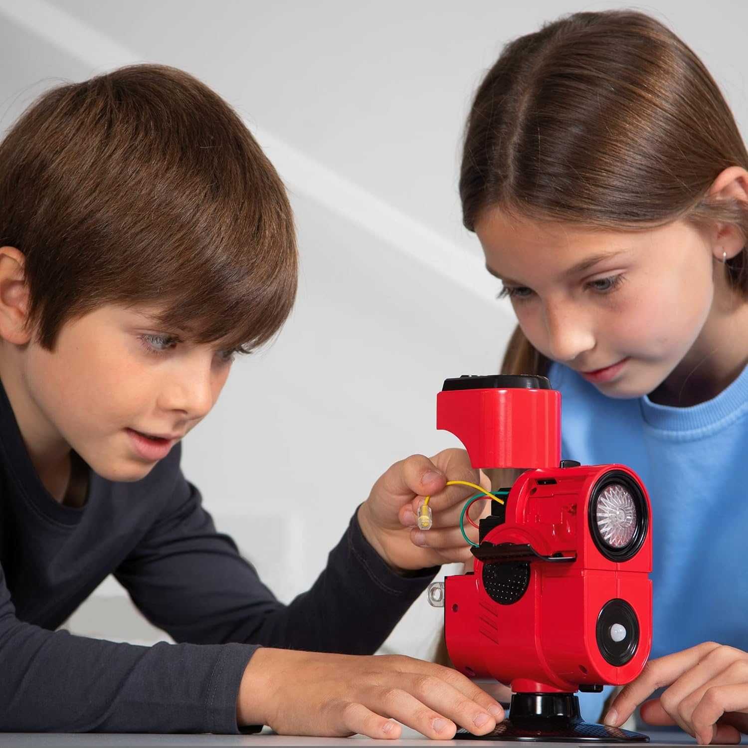 Gra Zręcznościowa IMC Toys Camera Escape
