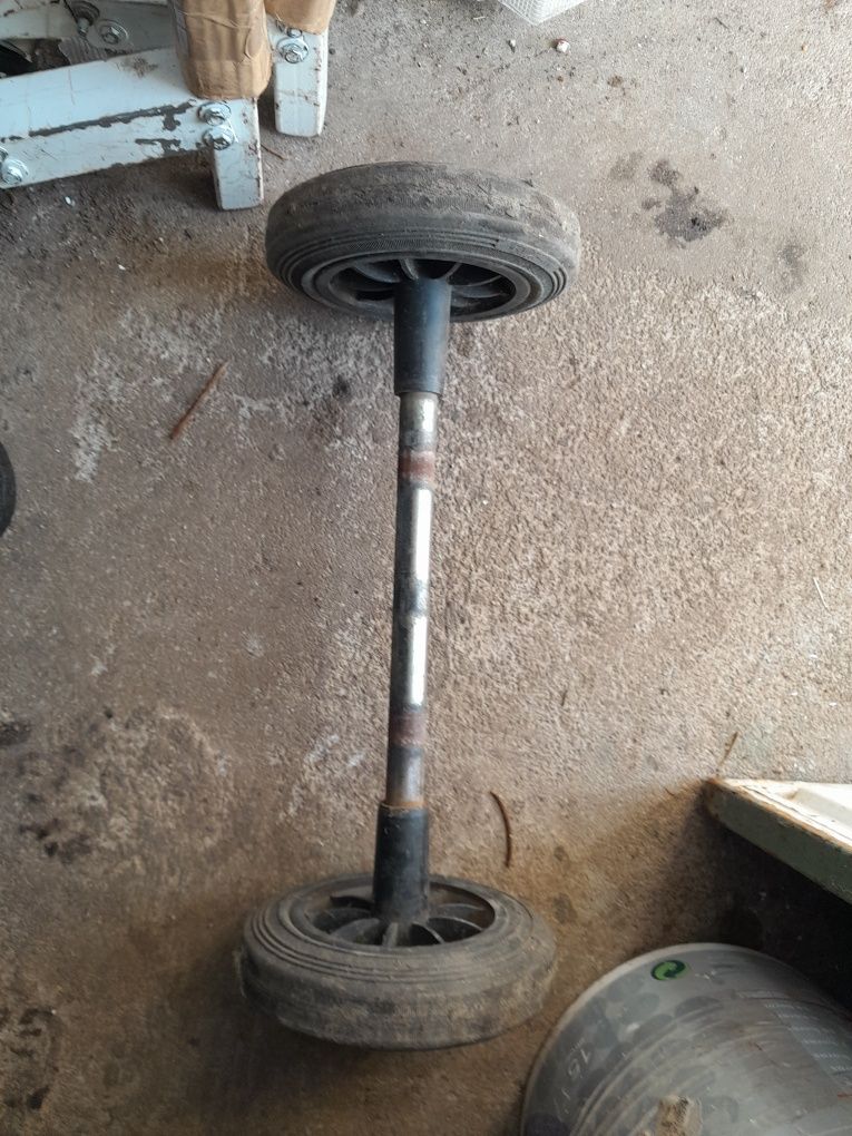 Agrafador, rodas,  termoventilador