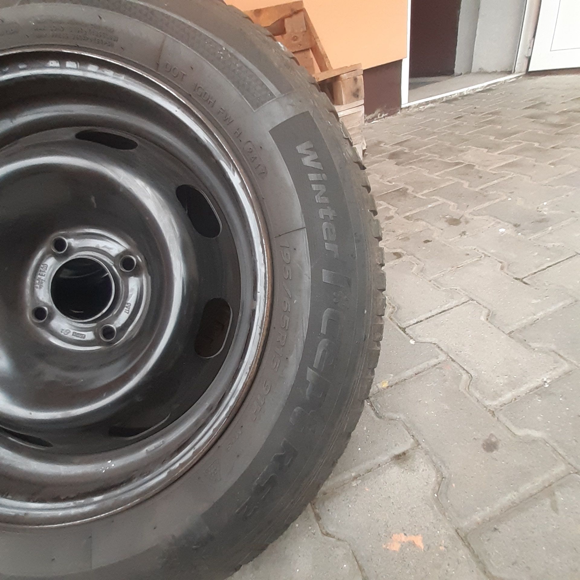 Диски R15. Розболтовка 4×108.
