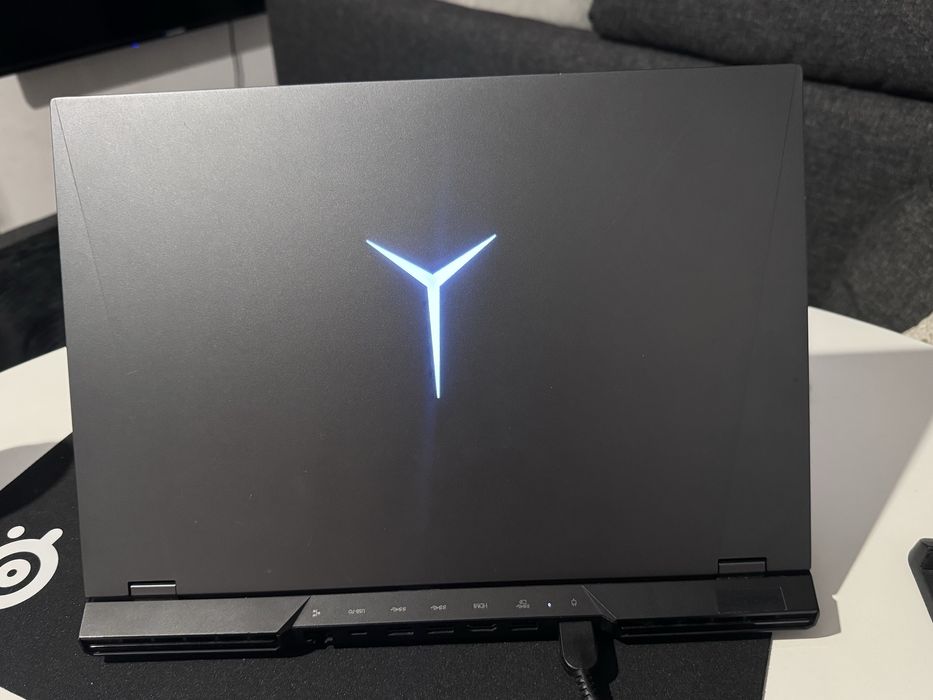 Lenovo Legion 5 Pro / RTX 3070 / Ryzen 7 / 32GB / 1TB SSD / QHD 165Hz