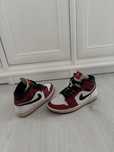 Nike Air Jordan 1 Mid Chcicago 2020 42 streetwear 8,5 US Retro