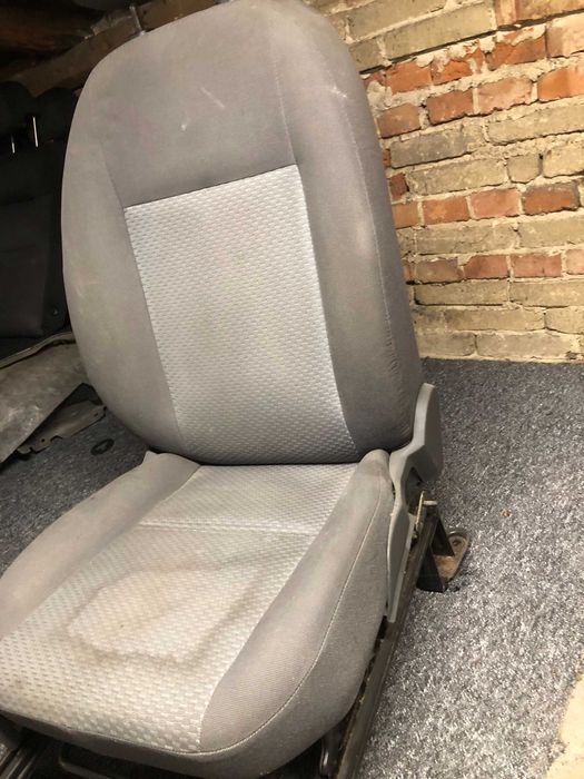 Fotel prawy przód Ford C-max Mk1 Europa