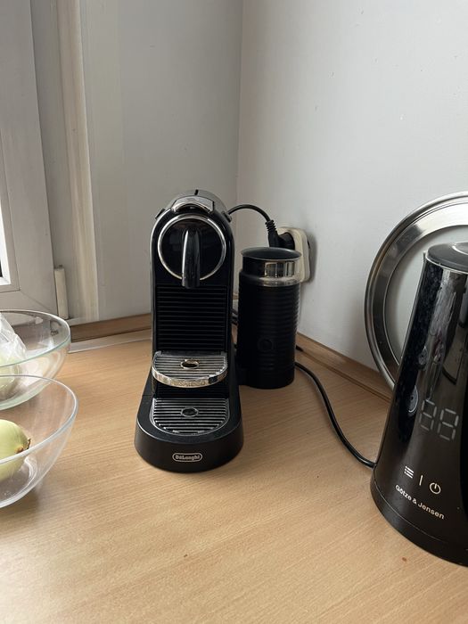 Taniej: Delonghi ze spieniarką mleka Citiz&Milk na kapsułki Nespresso