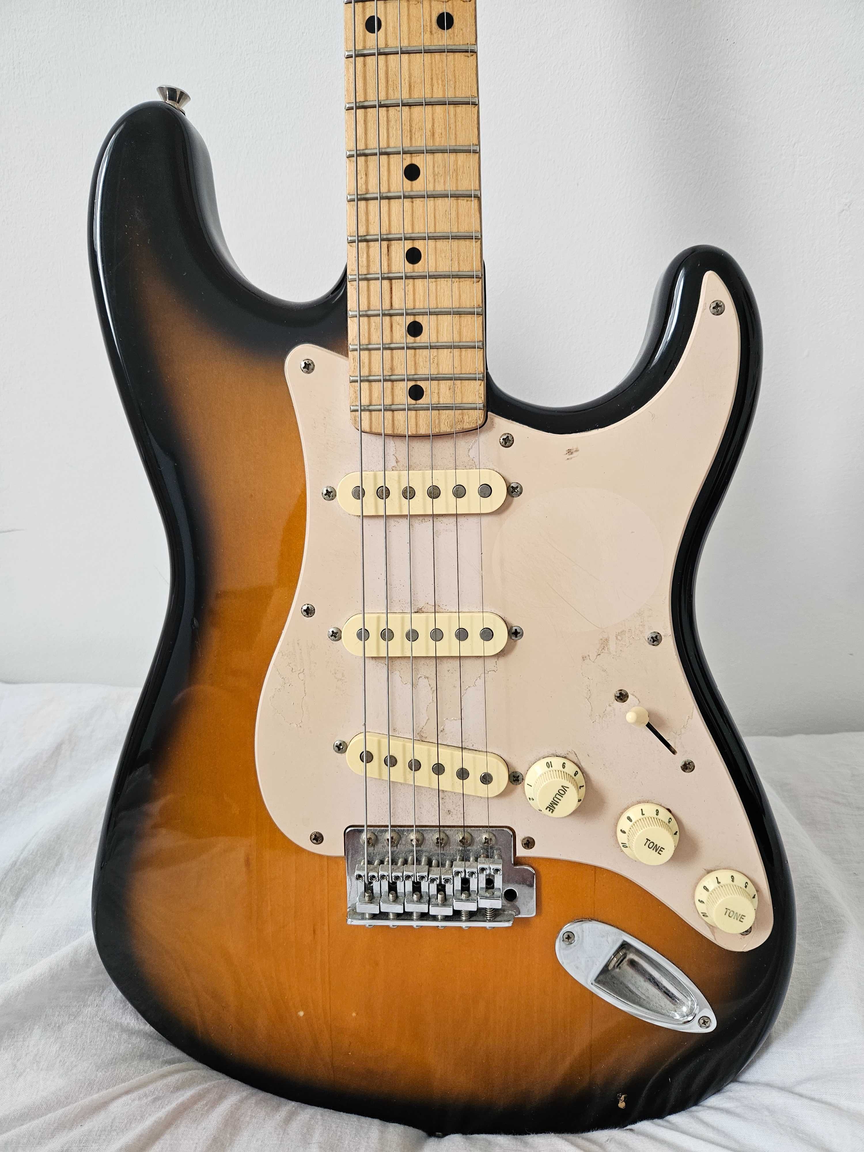 Gitara Fender Squier Strat 2009r. (Seria Affinity) elektryczna