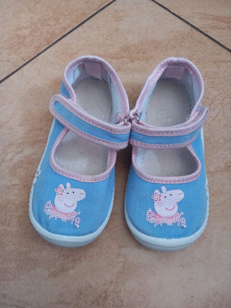 Buty buciki kapcie papcie Peppa Pig Świnka Peppa rozm. 25