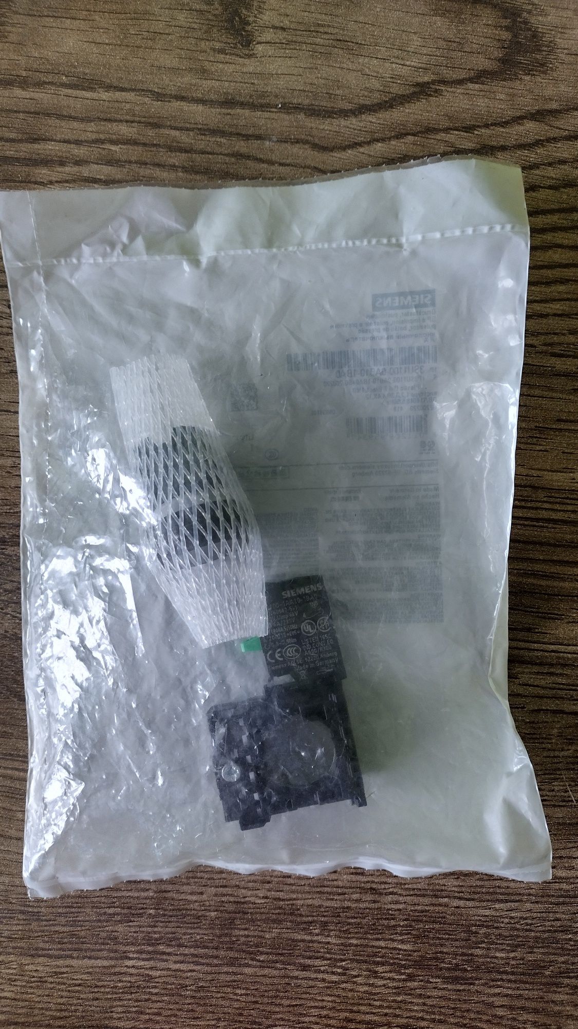 Przycisk (komplet) Siemens SIRIUS ACT 3SU1100-0AB10-1BA0 +Przełoncznik
