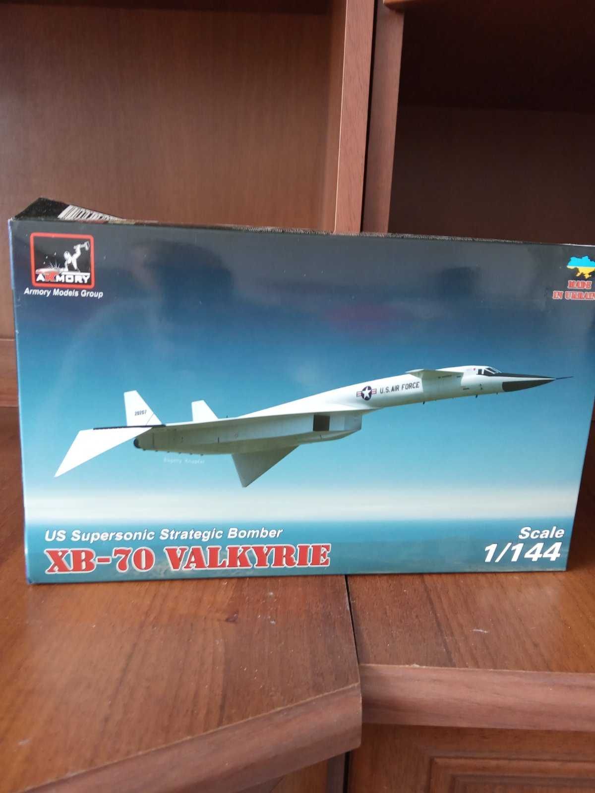 Збірна модель, літак,флот 1/72, 1/48