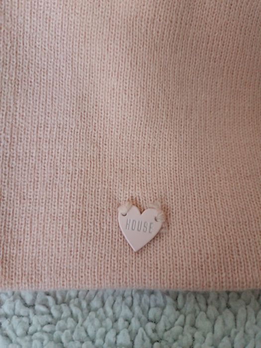 Czapka pudrowy róż House