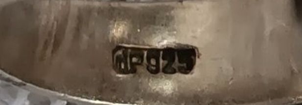 Стильна срібна каблучка з бірюзой