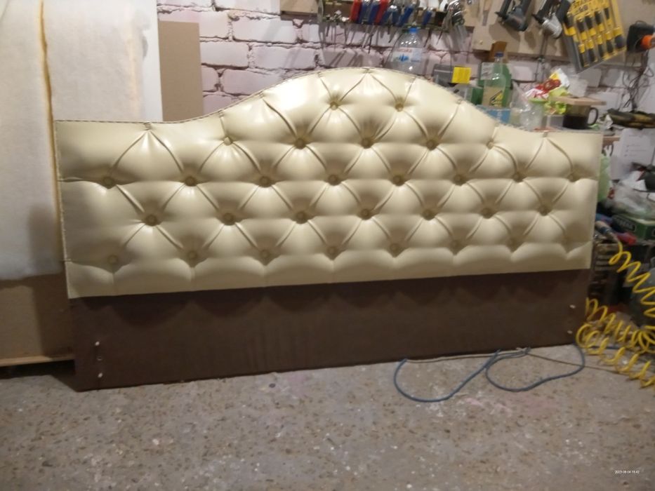 Перетяжка мягкой мебели,  ремонт мягкой мебели.