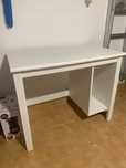 Secretaria montada - Ikea
