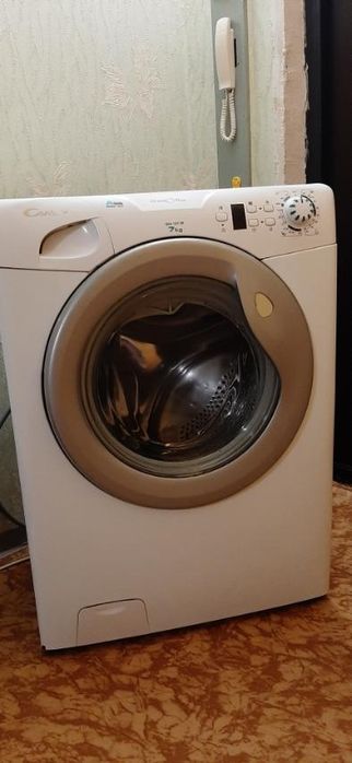 Продам пральну машину б/в фірми Candy
