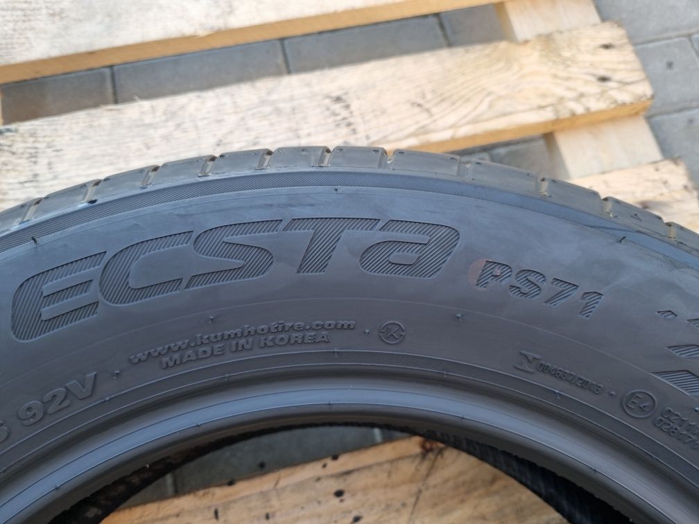 205/60/16 92V kumho Ecsta PS71 jak nowe 2022.r 7mm