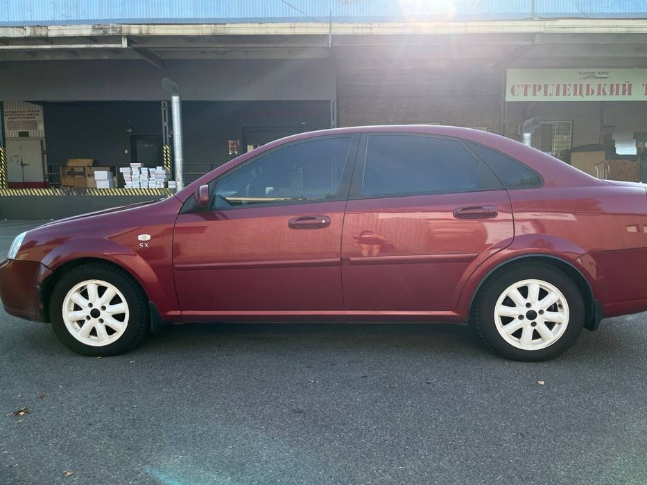 Chevralet lacertti 2012