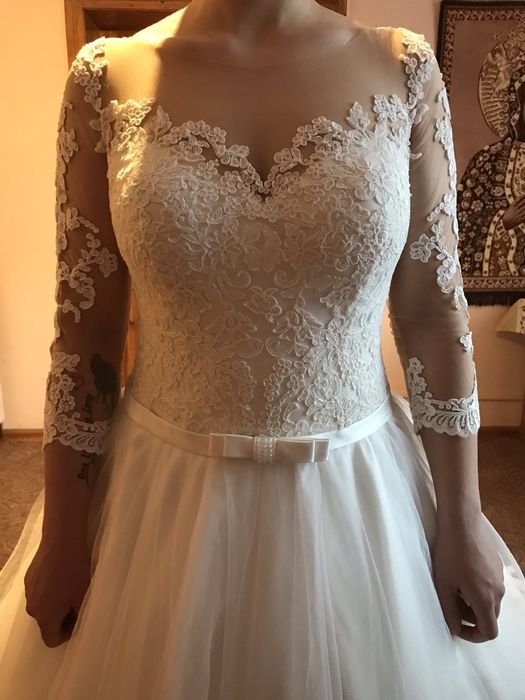 Продам Весільну сукню