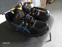 buty 42.5 Asics Gel ulterida wa